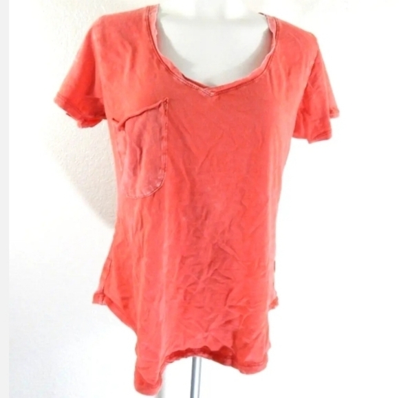 Z Supply Washed Pocket Tee - Picture 1 of 3